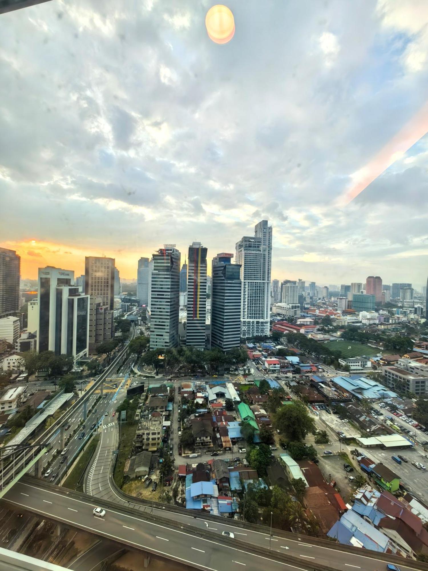Platinum Klcc & Bukit Bintang Apartment Kuala Lumpur Exterior photo